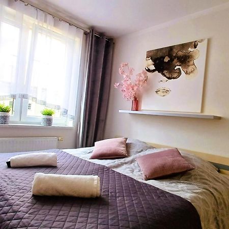 Apartament Orange Piastowska オストルダ エクステリア 写真
