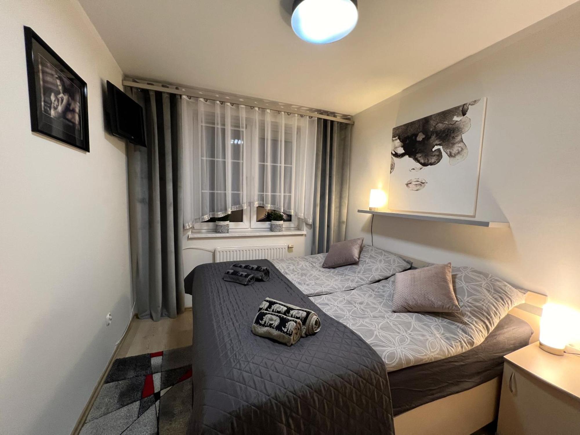 Apartament Orange Piastowska オストルダ エクステリア 写真